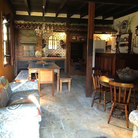 Casa Temporada Com Tranquilidade E Aconchego - Petropolis - Rj Villa Luaran gambar