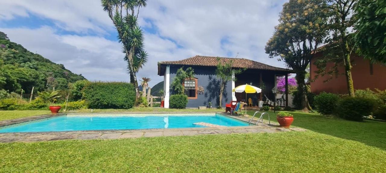 Casa Temporada Com Tranquilidade E Aconchego - Petropolis - Rj Villa Luaran gambar